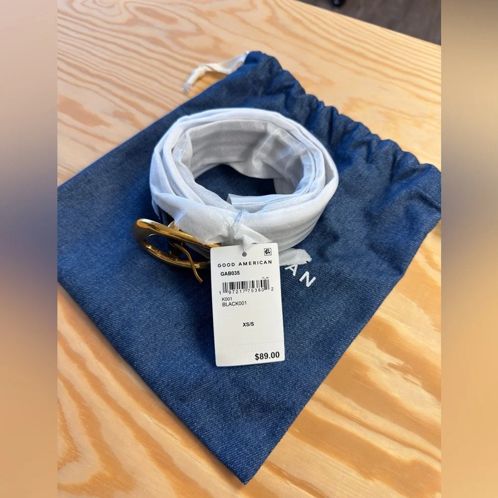 Good American Classic Oval Buckle Belt NWT